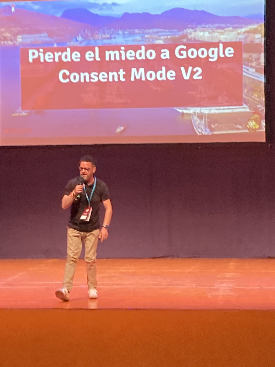 Perdiendo el miedo 👻 al Consent Mode v2, de la mano de <a href="/carlosmdh/">Carlos M. Diaz</a> en #WCCT24.