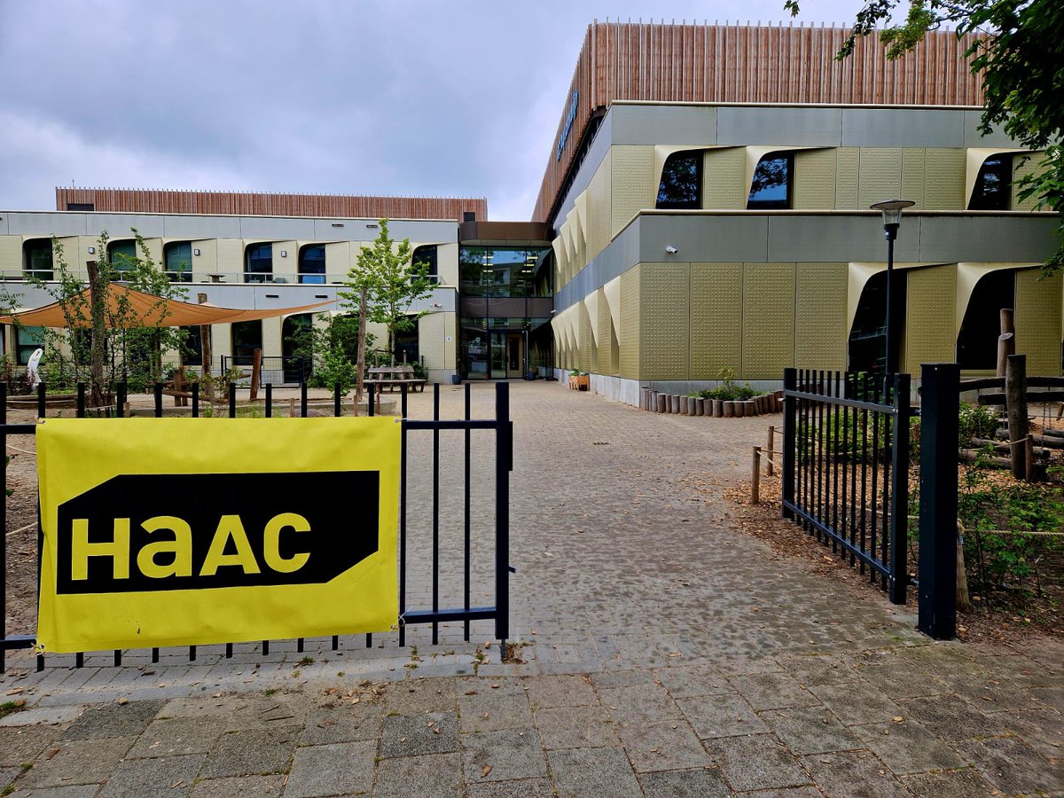 Onze partner #haac organiseert twee rondleidingen bij het zandkasteel. Winnaar publieksprijs Berlagevlag!