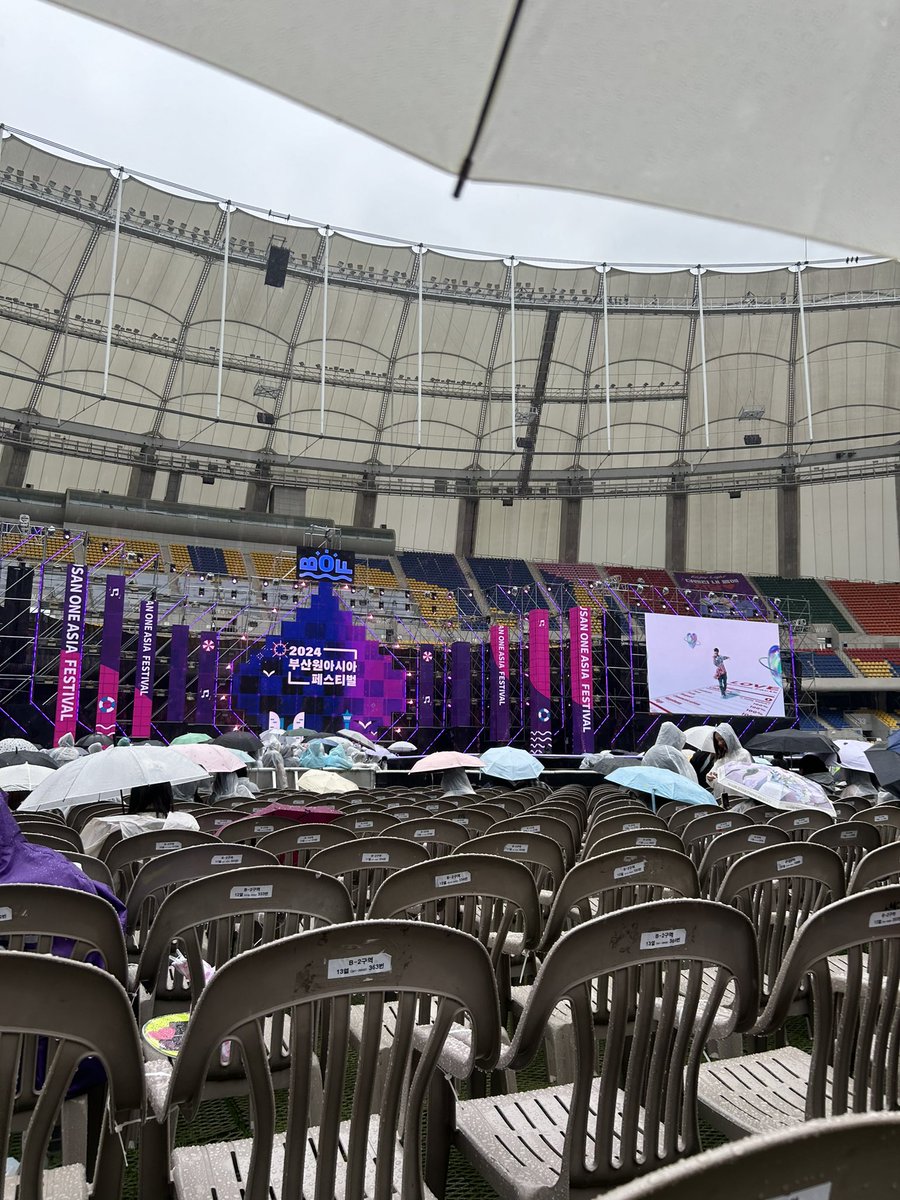 미래 tweet media