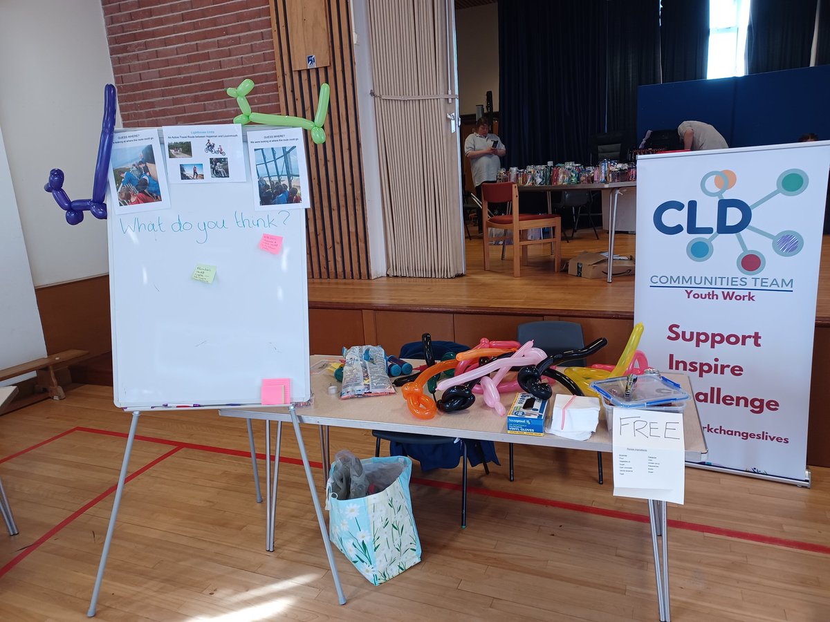 MorayWork's tweet photo. The P7 transition group's stall ready for visitors at Hythehill Fete. #morayyouthwork #LighthouseLinks https://t.co/ClsQ8zddWy