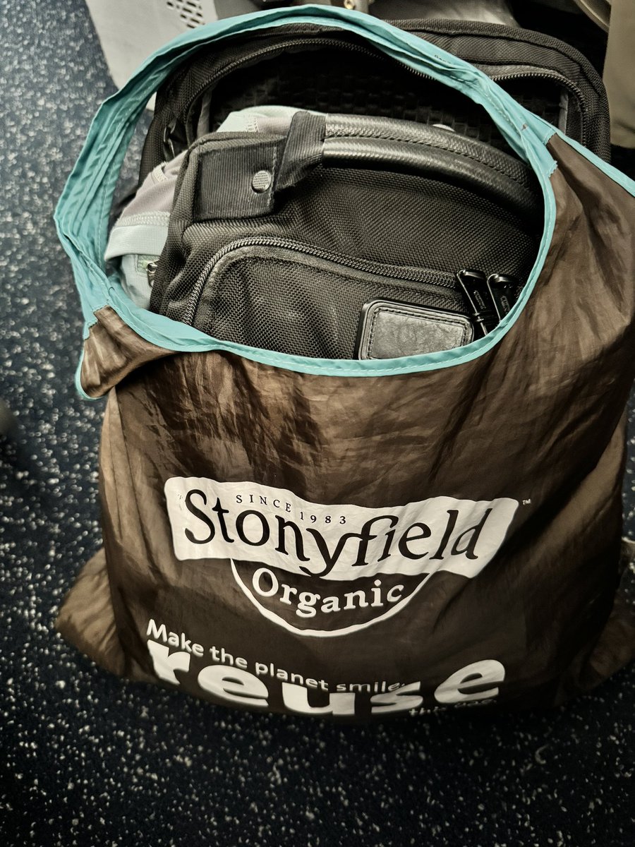 Bob Burke (@bobburkeconsult) on Twitter photo Handy to have spare lightweight bag when zippers blow out on your <a href="/tumitravel/">tumitravel</a> #Alpha 3 while on holiday. Handy to have spare lightweight bag when zippers blow out on your <a href="/tumitravel/">tumitravel</a> #Alpha 3 while on holiday.