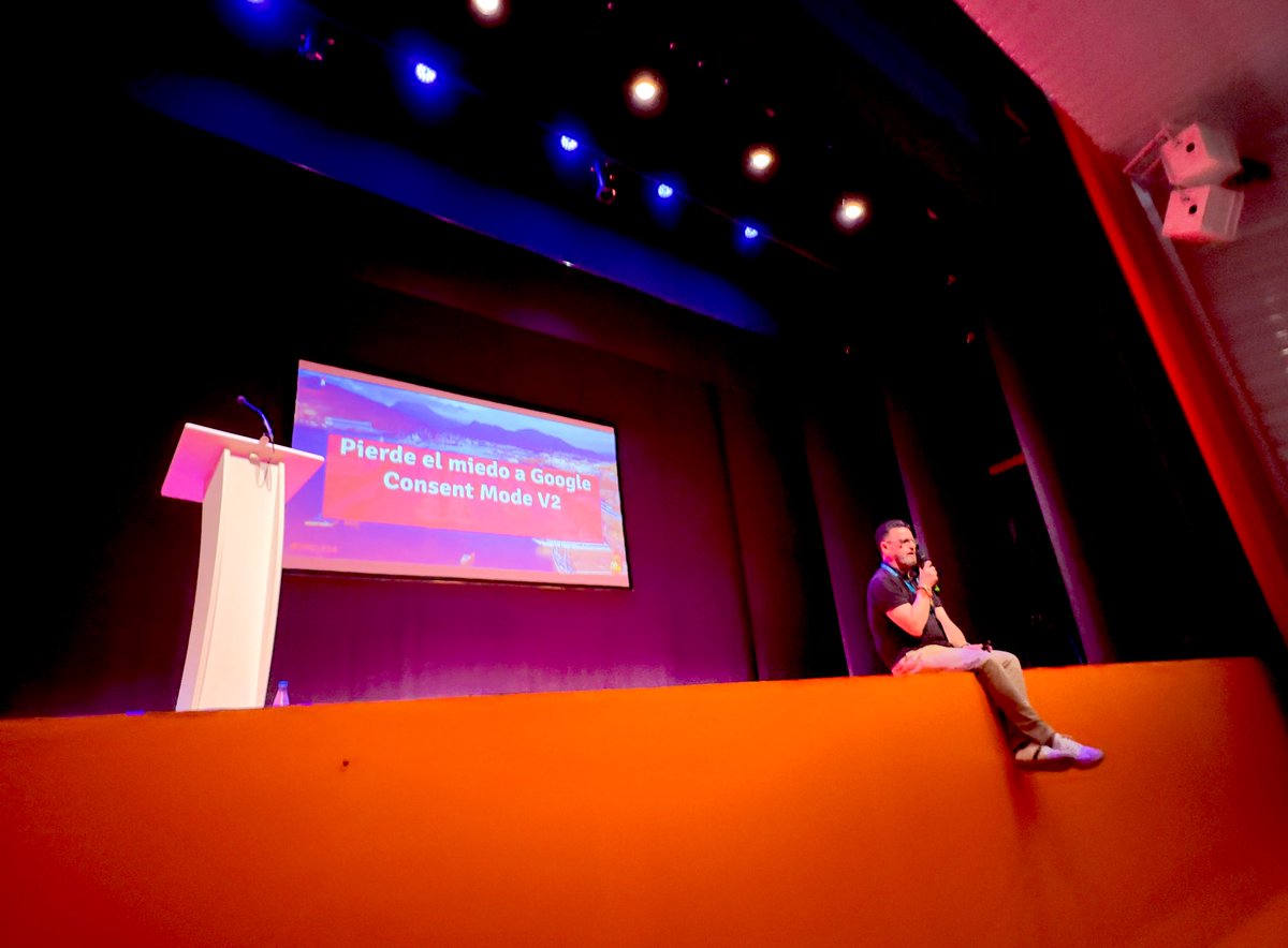 lauradmarketing's tweet photo. Pierde el miedo a Consent Mode V2 🫣 por Carlos Díaz Honrado @carlosmdh #wcct24 https://t.co/kHWUMdXF3r