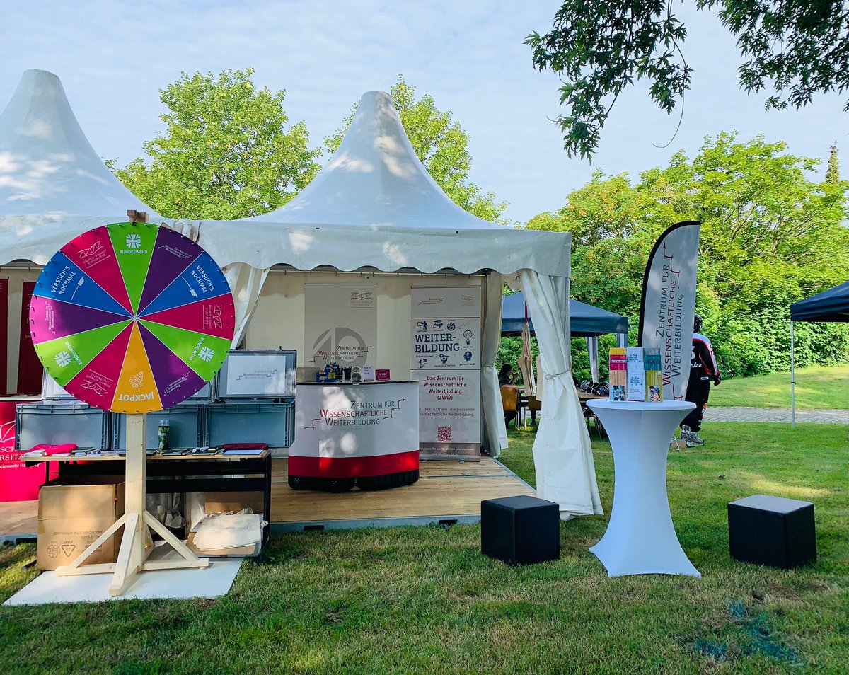 See you zu today!

#HSU
#ZWW
#TagderBundeswehr
#Hamburg