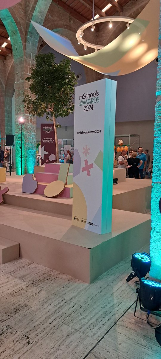 Roser Cussó tweet media