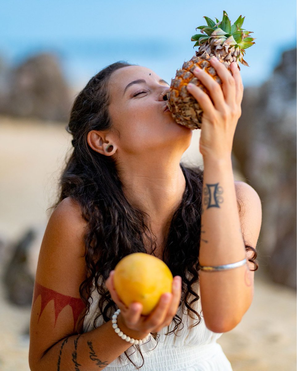 DimasFrolovPhot's tweet image. Summer in Samui is the best season for fruit lovers.
❓What's your favorite tropical fruit?

#questionstoponder #samuiphotographer #dimasfrolov