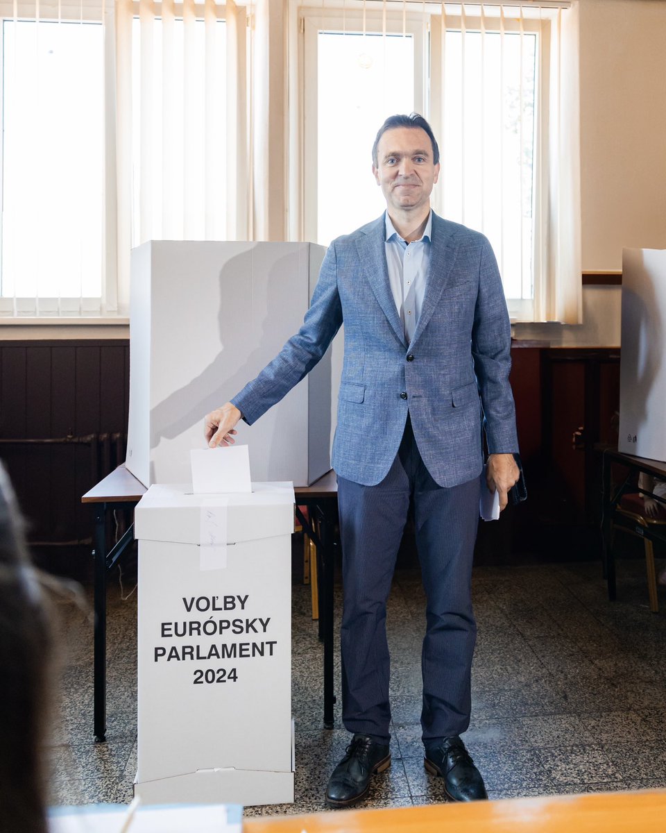 Ludovit Odor (@ludoodor) on Twitter photo Dnešné voľby sú dôležitejšie ako si myslíte. Poďte to aj vy hodiť proeurópskemu Slovensku. Dnešné voľby sú dôležitejšie ako si myslíte. Poďte to aj vy hodiť proeurópskemu Slovensku.