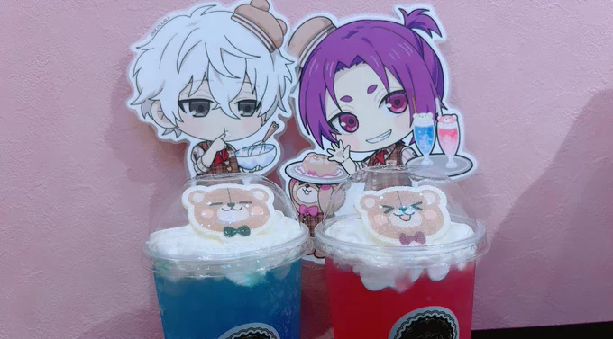 くろせちゃんにふぁぼてとカフェで遊んでもらった久々の大阪楽しかった〜 