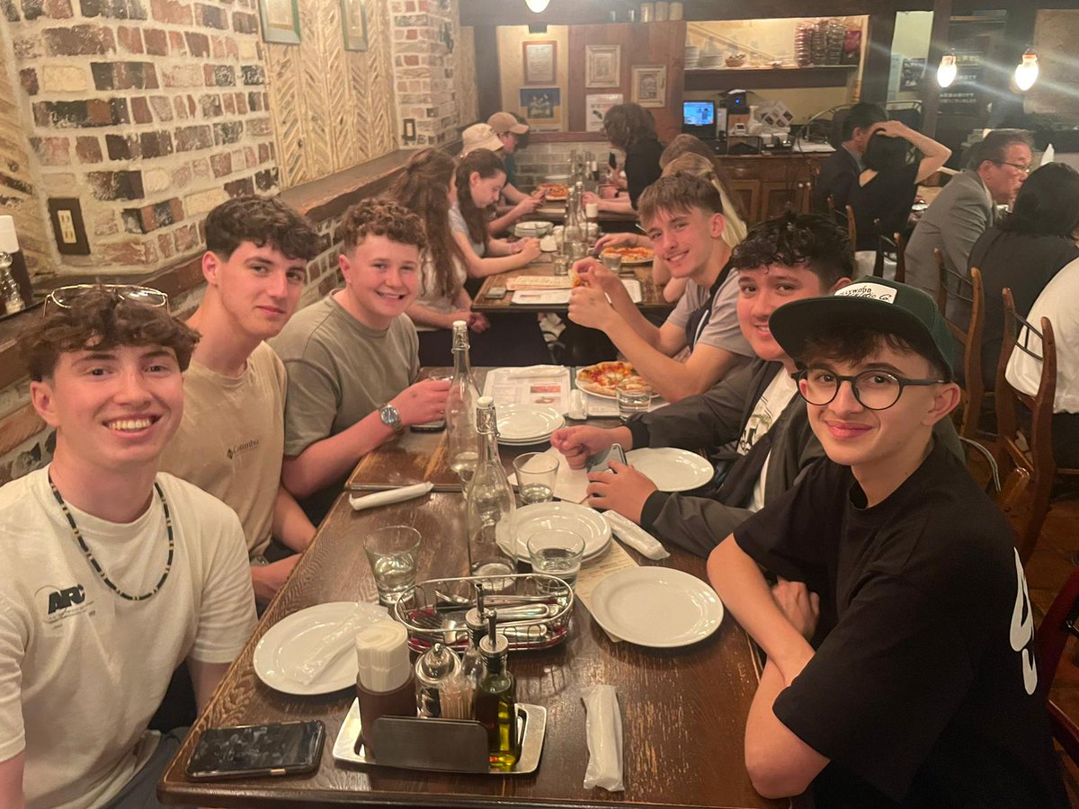 DavidHughes6ed's tweet photo. Diolch i Bethany ac Ursula o Gymdeithas Cymru Japan am ein cyfarfod - am helpu i drefnu bwyd a mynd a ni i weld goleuadau Tokyo.
Thank you to Bethany and Ursula from the St David’s Society Japan for meeting us. Food arranged and we saw Tokyo by night. https://t.co/O1QwwjYCeC