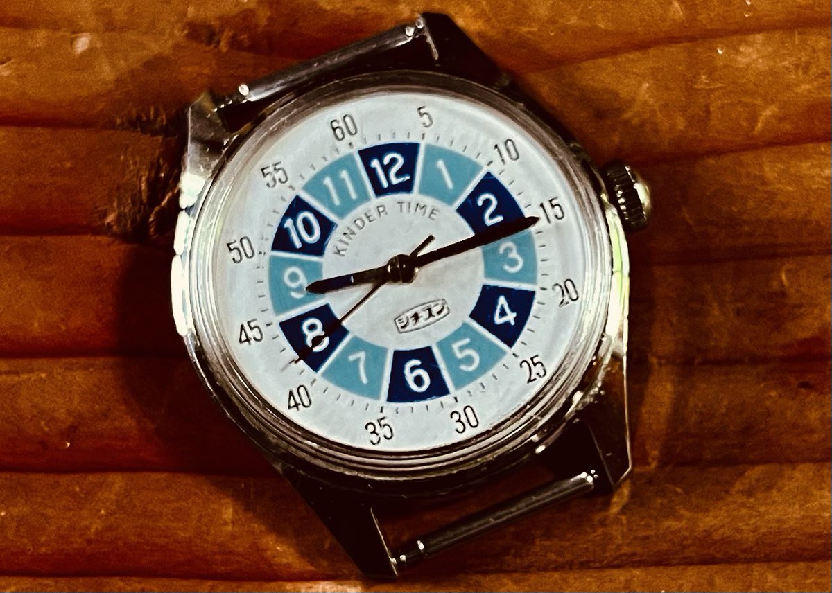 masakitrade's tweet image. 昭和レトロで1969年製『カタカナ シチズン』表記の珍しいCITIZEN時計‼️昭和レトロな日本の腕時計は世界中に輸出している✈️
1969s SHOWA Retro super rare “KATAKANA”written CITIZEN wristwatch🇯🇵

#RetroWristwatch #RetroWatch #レトロ #Retro #レトロポップ #RetroPop #ヴィンテージ時計 #昭和