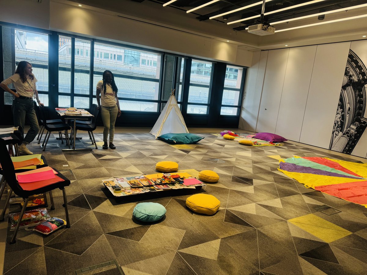 ydankwa's tweet photo. Wouldn't you love to be a kid at the #BarConf2024🤩
What a thoughtful set-up by @CocoRio_UK 
@thebarcouncil 
#SocialMobility
#OneBar4All https://t.co/H8dlNVI7hZ