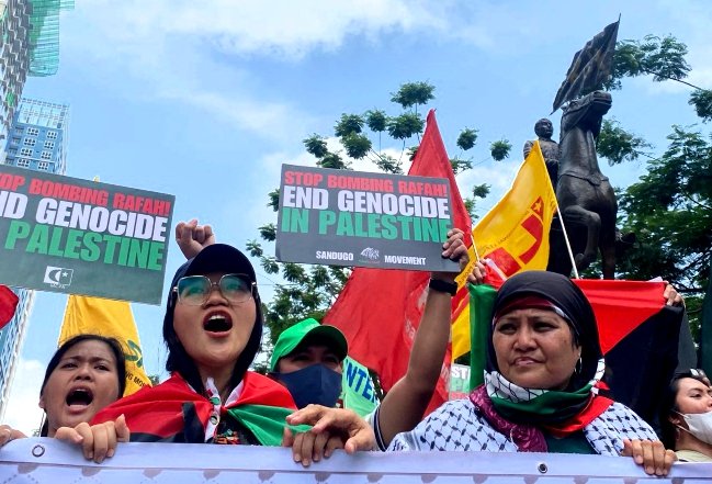 Today, Moro and Indigenous Peoples, marched alongside freedom-loving Filipinos toward the Israeli Embassy in Bonifacio Global City (BGC), Taguig, to protest the ongoing and intensified bombardment in Palestine.

#FreePalestine! #StopTheGenocide!