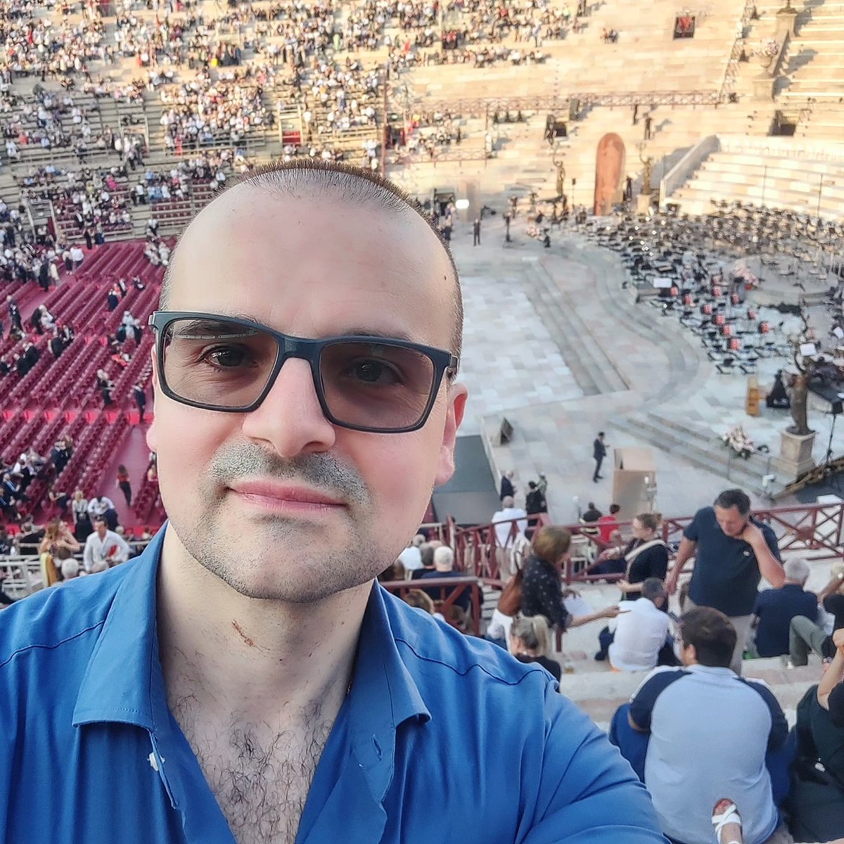 dalcais78's tweet image. Bellissima serata ieri sera con Riccardo Muti e La Grande Opera Italiana, Patrimonio dell'Umanità.
#videooftheday #arenadiverona  #picoftheday #micheleannunziata #vita #life #muti #filosofia #musica #opera #aforismi #viral #reelinstagram #fyp #fypシ #videoviral #songwriter #music