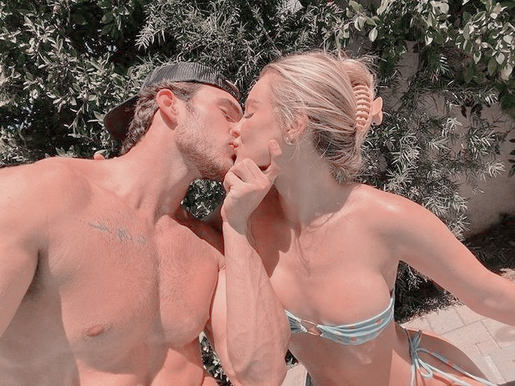 ¡My Love! ❤️
<a href="/danielriviao/">𝓓𝐚𝐧𝐢𝐞𝐥 𝐝𝐞 𝓡𝐢𝐯𝐢𝐚</a>