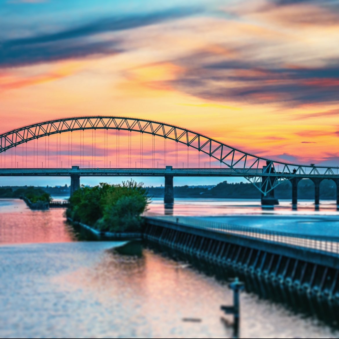 DTSolicitors's tweet photo. Glorious start to the day for our Runcorn based Solicitor. 

We’re open from 10am to 4pm this weekend. Get in touch for a free consultation if you have any questions about your legal matter or claim. https://t.co/S1PxNdwMvJ