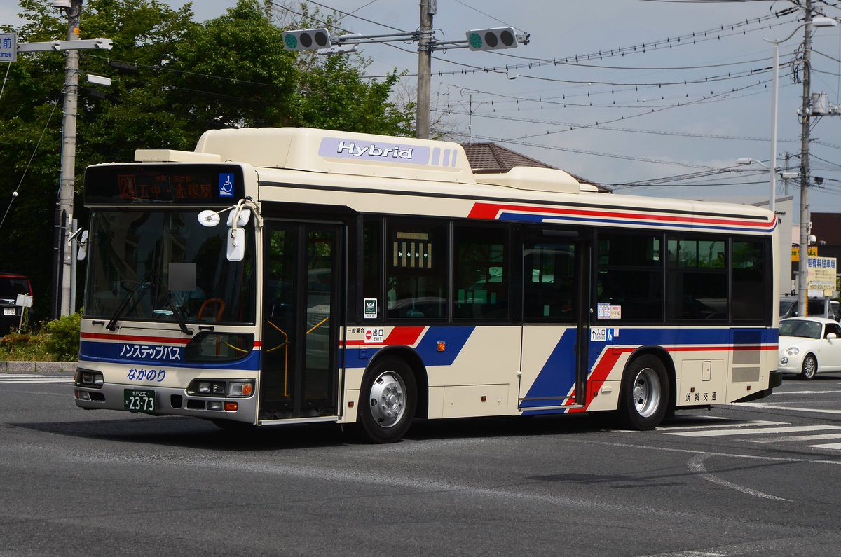 茨城交通
水戸200か2373 (桜川)
BJG-HU8JLFP
元都営バス Y-S128
ようやく動き始めたようで
1016の置き換えで2386(Y-S145)が続いて入ってます