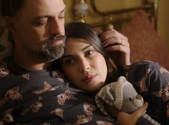 _b_meli's tweet photo. What’s your top 4 dizi ships?
 I have more but I choose these ones 🤍
— #ZeyKer 🍯
— #Yamira ❤️
— #SarMel 💖
— #SadGül 🌹 https://t.co/PP8f8E0s2O