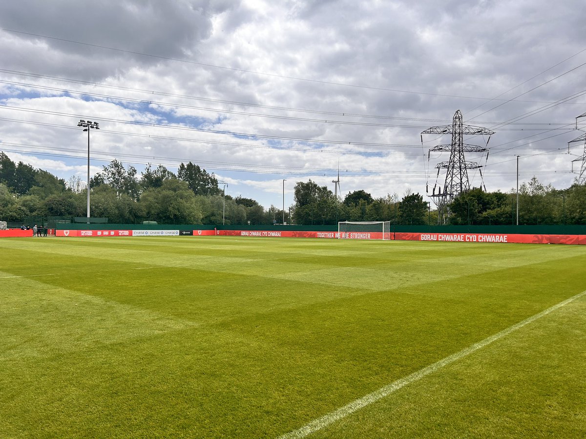 First contact session of the <a href="/FAWCoachEd/">⚽️ FAW Coaching</a> UEFA A &amp; Elite Youth A Licence completed ✅

Great insight into the principles and methodologies of the Welsh Way and how they are applied to the pitch. Looking forward to the journey ahead ⚽️📖🏴󠁧󠁢󠁷󠁬󠁳󠁿