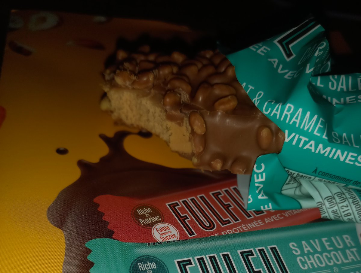 LotorSol's tweet image. Nouveau Test : Ces barres sont géniales. Le goût est excellent, on sent la qualité. Mes nouvelles alliées pour le sport. #Fulfil #LifesWonderfuel @fulfil_nutrition