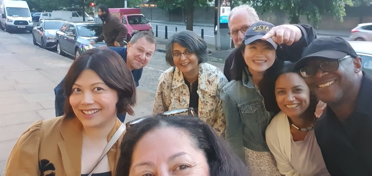 amyzglass's tweet image. On Wed, I was pleased to share the stage w/ WOL @BHwritinglegacy writer Georgina Parke (georginaparke.org), who read #TheBird from #EnglishMagic - featured here between @courttianewland &amp;amp; @ChiewElaine. 

Also celebrating @WordFactoryUK  Political Award winner @aeshields2 🤩