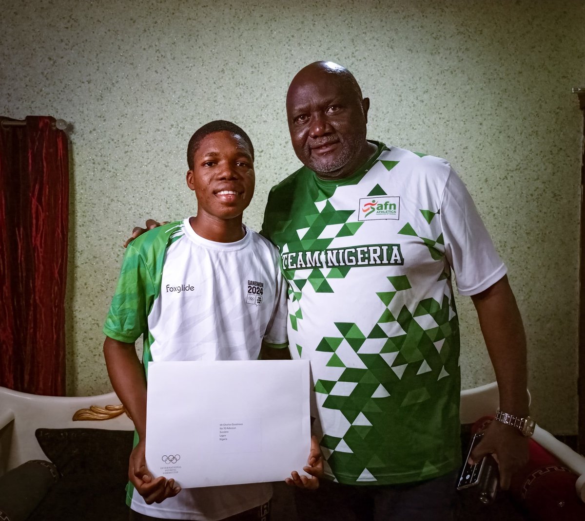 Secretary General Nigeria Olympic Committee Gon Tunde Popoola visits Nigeria curling Federation curlers  Godnews and Great to deliver IOC's letter. <a href="/gangwon2024/">Gangwon2024</a> <a href="/worldcurling/">World Curling</a> <a href="/MakingOfChamps/">Making of Champions</a> <a href="/iocmedia/">IOC MEDIA</a> <a href="/Olympics/">The Olympic Games</a>