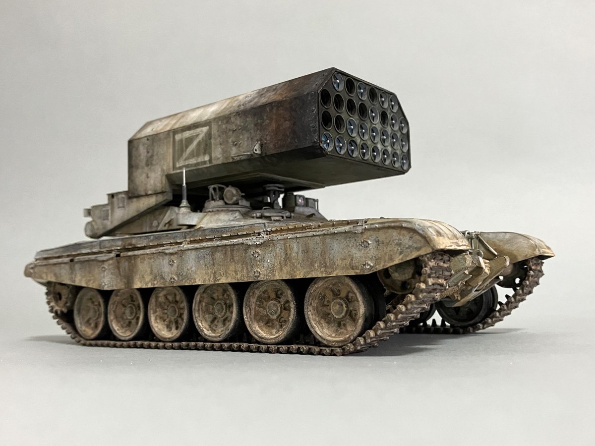 nekomanmaok's tweet photo. おそロシアチーム   TOS-1くん画像　その３  
#戦車模型 #scalemodels #模型戦車道 #TOS1 https://t.co/inhT9LYxcE