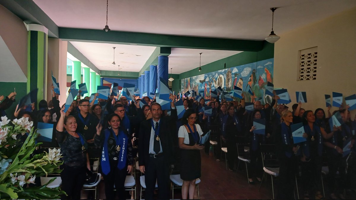 UTGU-ULGU CARABOBO 
Fecha: 07/06/2024
Desde las instalaciones del LN Pedro Gual ubicafo en el Municipio:Valencia, parroquia: San José 
el 8vvo  Acto de Grado "Argelia Laya" con la participación de 114 graduandos 
Felicitaciones por el logro alcanzado