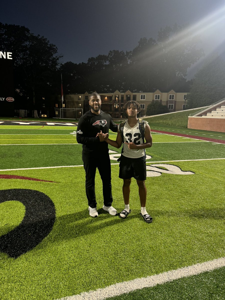 Thanks you coaches at <a href="/LRBearsFootball/">Lenoir-Rhyne Football</a> had a great time working with you all <a href="/JarrettBoykinJr/">Boyk’</a>