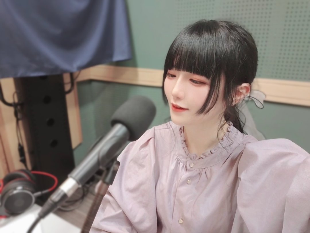 tsu_ka_sa_0801's tweet image. 今日は #市川うららFM にて放送midnight wave #月丘つかさのお月見喫茶室 6月回の収録と、
同じく市川うららFMの番組 INDIES NIGHTにゲスト出演する回の収録をしてきました!📻
こちらは7/2(火)放送21:00~22:00放送なのでぜひチェックしてね✨