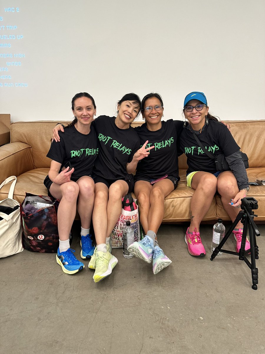 GiwedinAnangKwe's tweet image. Over 100km into our 140km journey from Toronto to Collingwood.  What an experience!  Super fun but a hot shower and bed are going to feel amazing when we are done! 🤩 💙 #TeamBimibadiwag #RiotRelay @brooksrunning #LetsRunThere