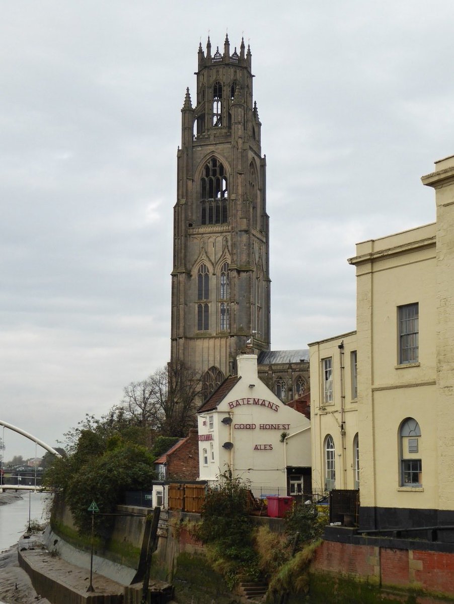 Now that’s a landmark. On my feet this Sunday (9th June) at the Boston Crime Book Festival at 2 30pm. Fydell House - almost in the shadow of The Boston Stump.