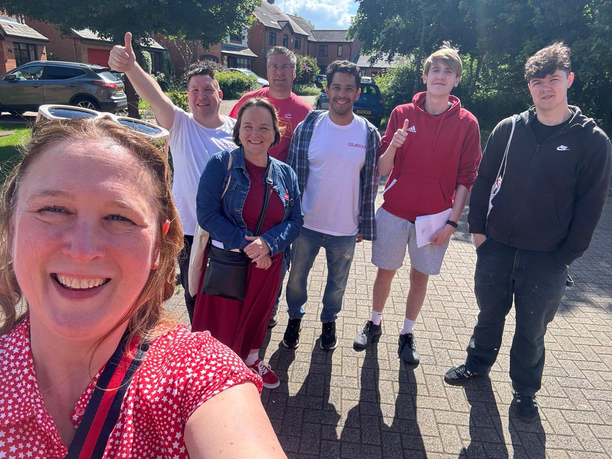 Also, it’s great to be out today in Middleton!!! <a href="/MKLabourParty/">Milton Keynes Labour</a> More positive responses in new areas!