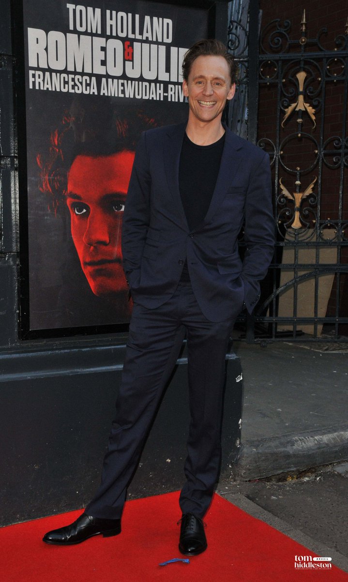 Tom Hiddleston Brasil • Mídias tweet media