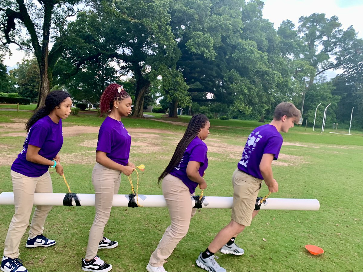 ChevelleThomas1's tweet photo. Congratulations Murphy Military Leadership Academy who completed MCPSS JROTC STEM Camp, which was in its 9th iteration and focused on Air and Aviation 2-7 June 2024. Congratulations LTC Frank Barrow, the brain child behind the camp on his retirement. #ArmyJROTC, #PantherPride https://t.co/xdWIqq3RvH