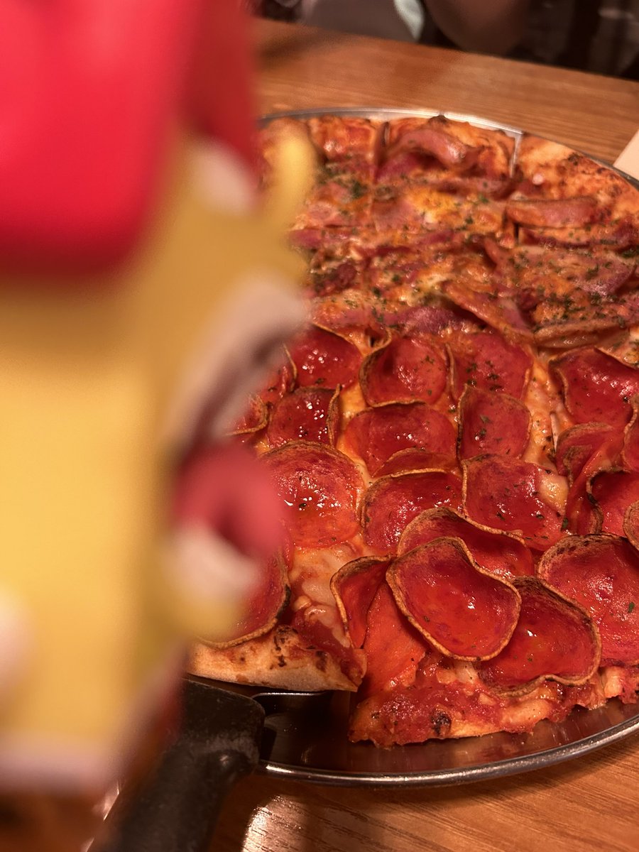 #깐깐징어_넌못먹징

🧽 연어로만
🧽 17도씨
🧽 더피자보자즈