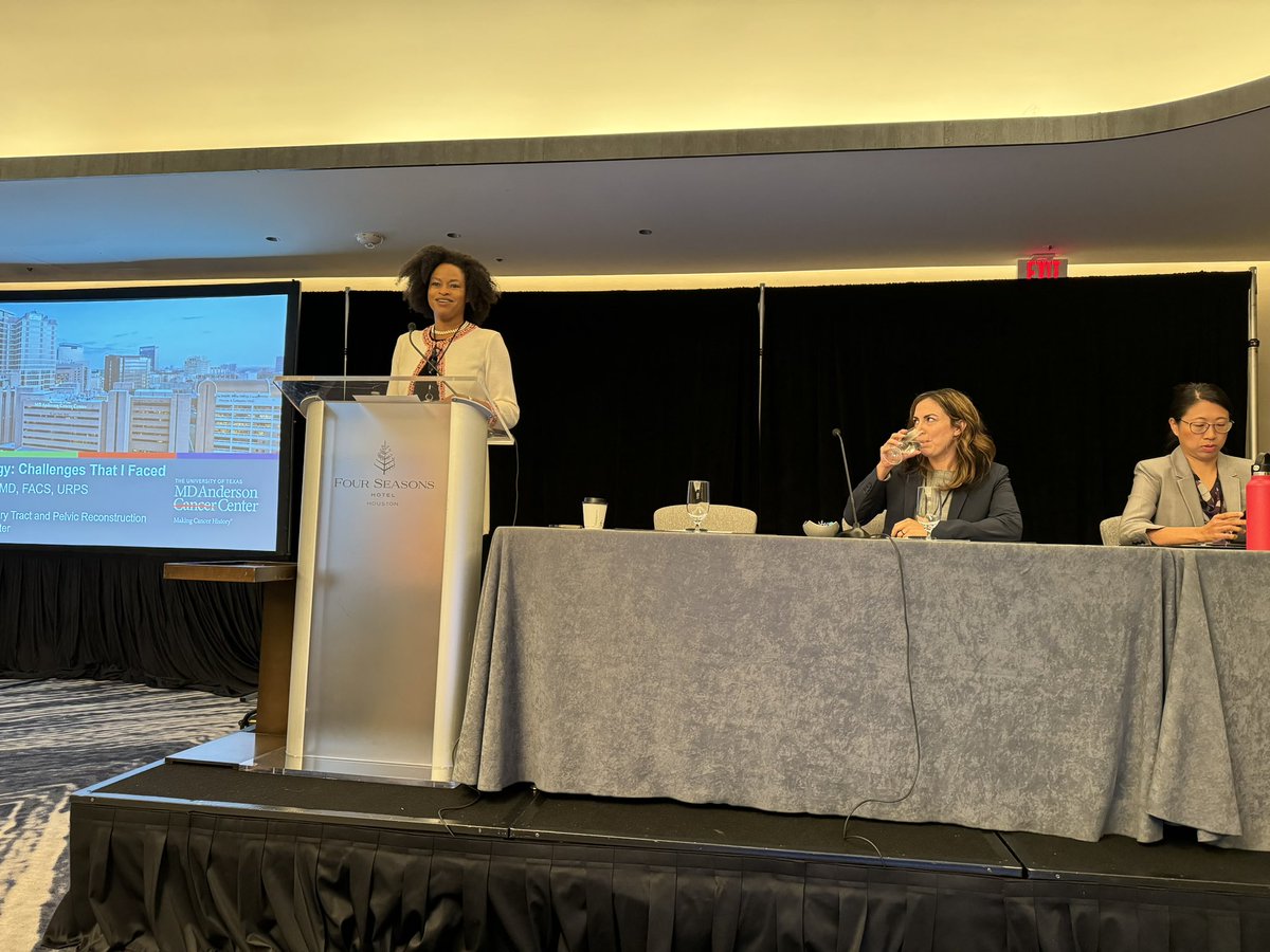 RRGonzalezMD's tweet photo. @OLWMD shares her experience and insights as a woman in academic urology at @TxUrological #TUS24
We are getting better but we’ve got a ways to go —training and practice development 
@SWIUorg  @SCSAUA https://t.co/CEkWKnlnj5