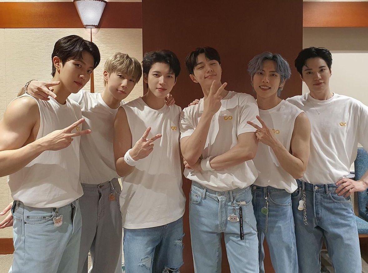 STAR_IFNT's tweet photo. 인피니트의 14주년을 진심으로 축하해
이제까지 걸어온 시간보다 더 오래 행복하자💛

#우리가_함께걸어온_열네번째_오늘
#14YearsWithINFINITE https://t.co/h3EUhxRG3N