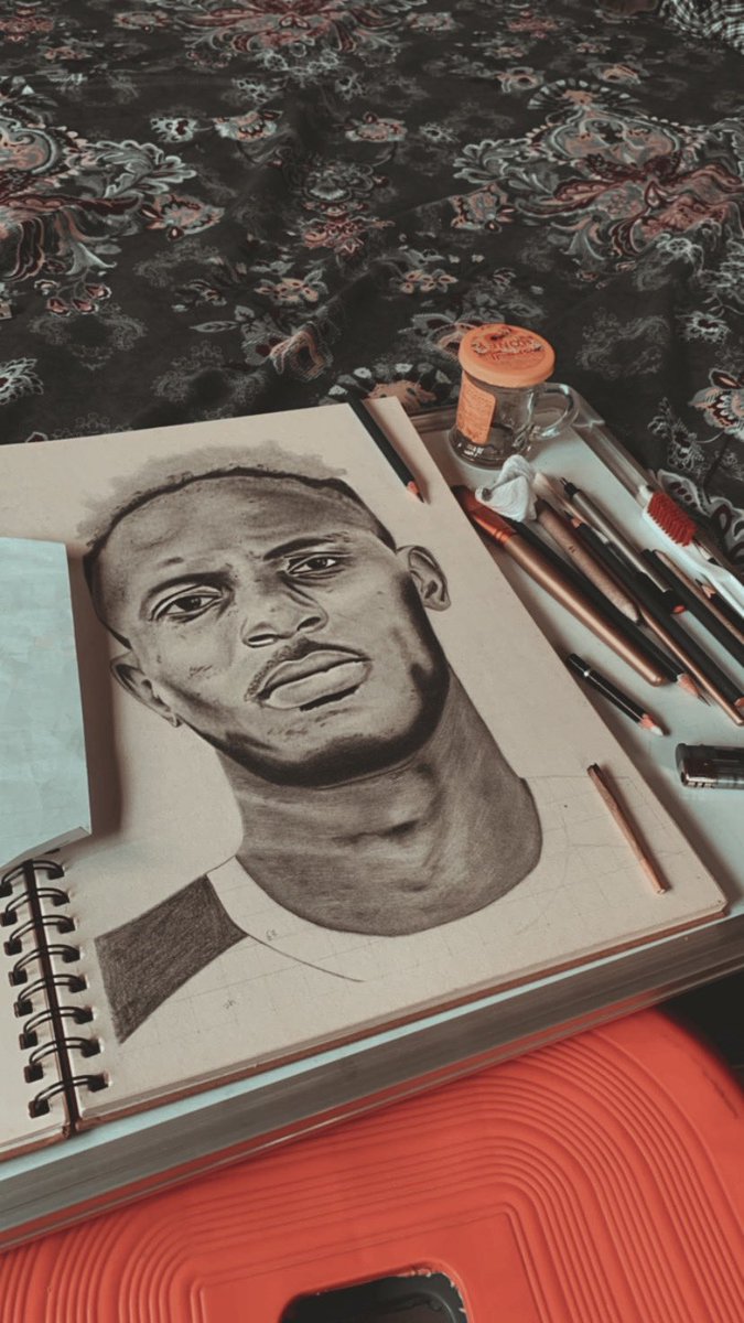 kc_ttp's tweet image. VO9 😈📸✏️