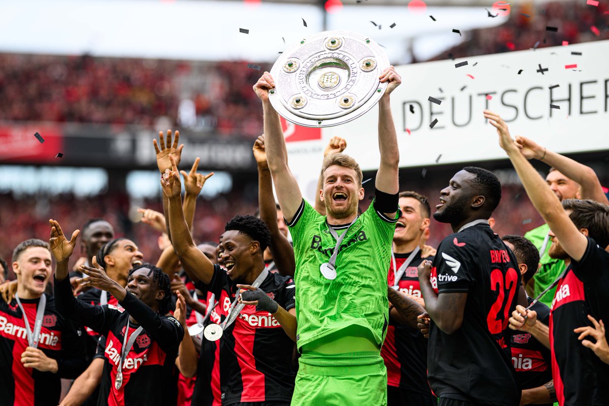 bayer04_en's tweet photo. Bundesliga 23/24 Season 

P:34 W:28 D:6 L:0 

#Winnerkusen | #Bayer04 https://t.co/85fmZ4xuOJ