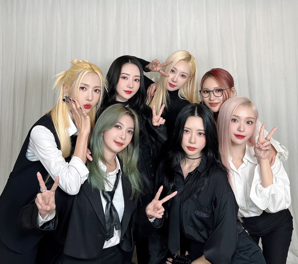 npomvtt's tweet photo. CHEGOU A HORA! Já estão abertas as vendas para o show da turnê "Luck Inside 7 Doors" do Dreamcatcher, que ocorrerá em São Paulo, no Terra SP, em 15 de setembro.

🔗https://t.co/Xtc875aaaX https://t.co/FDih7HRL2u