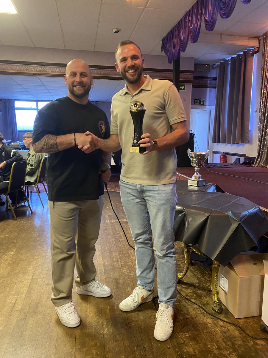 AbercarnUnited's tweet photo. ⚽️🖤🤍🏆 

Last weeks Winners…

1st Team Players Player and Managers Player of the Year

@CallumMitchellx 

👏🏽👏🏽👏🏽

#AUFC https://t.co/gKMjGNWEUI