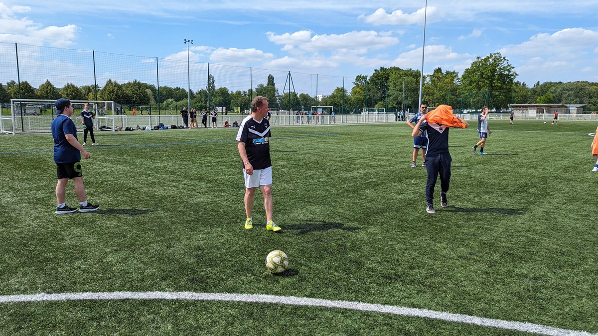 MBIDF's tweet image. Et de l'autre, ça cherche les intervalles et les redoublements #20AnsMBIDF