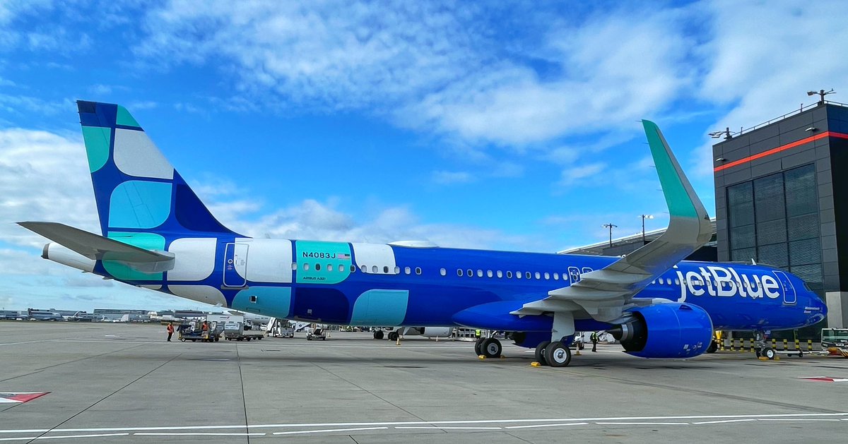 slaytor_roger's tweet photo. @JetBlue sent in this beauty this morning #jetblue #A321neo #heathrowairport #bigjettv @BigJetTVLIVE https://t.co/cmxPbkQupR