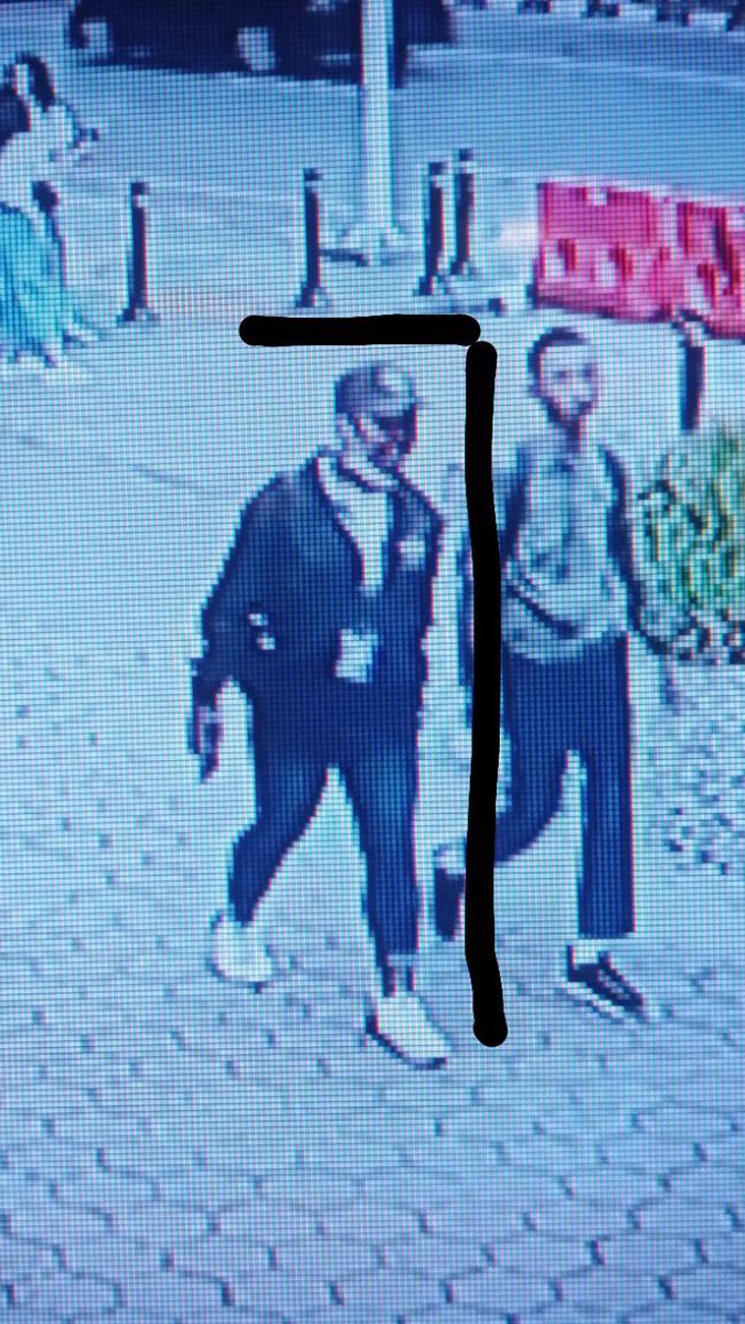 naila06267059's tweet photo. HATI2 SAMA MANUSIA BRENGSEK INI, DIA UDH HIPNOTIS ADEK AKU DI TJ DAN UDH BANYAK KORBANNYA DI JAKARTA❗️❗️ https://t.co/OgQMGQq8Z3