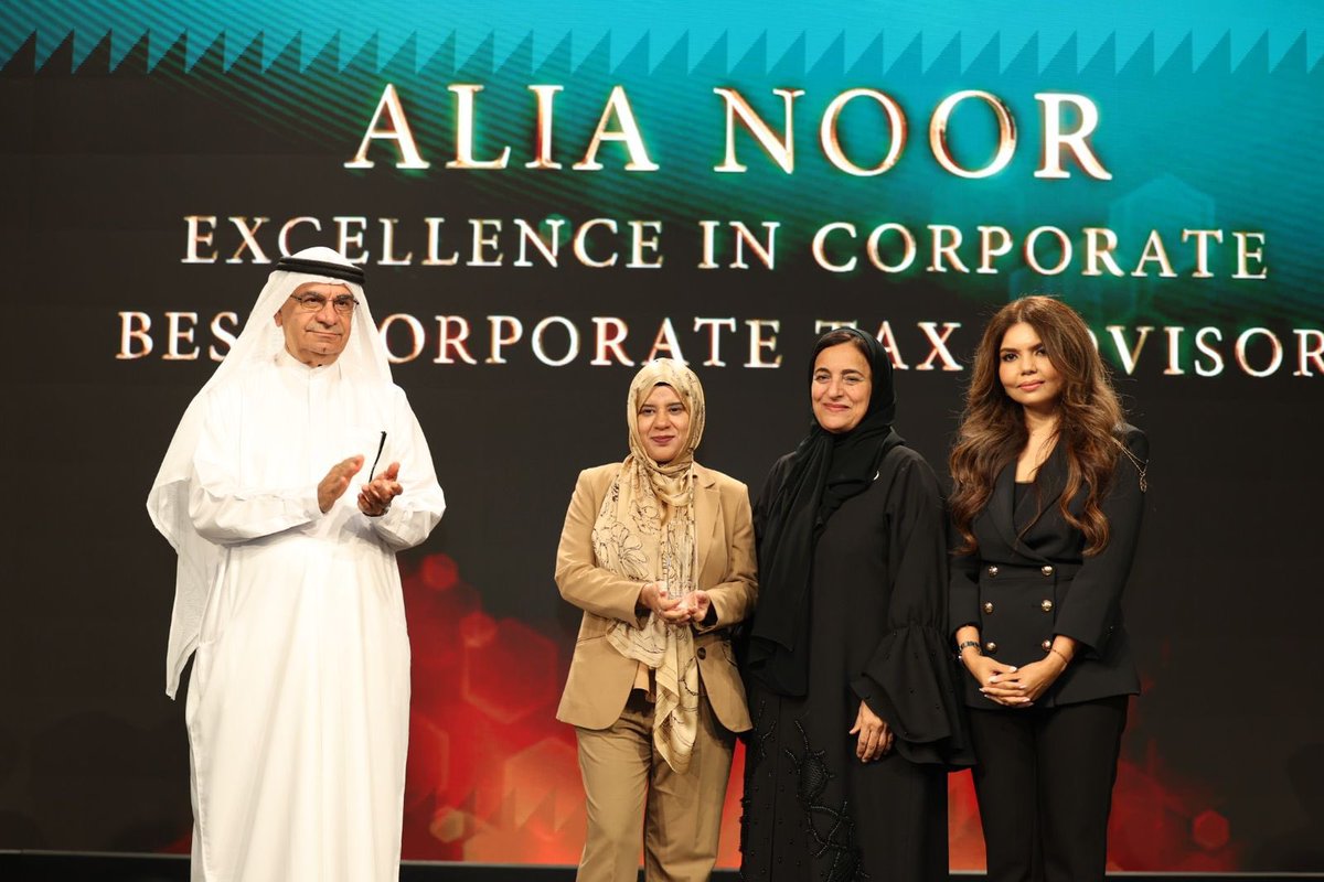gulfnewsplus's tweet photo. Alia Noor wins Excellence in Corporate - Best Corporate Tax Advisor award 
https://t.co/9jhcHvU8nV
#ExcellenceAwards2024 #GulfNews #BeingShe https://t.co/KnuWzc1ngV