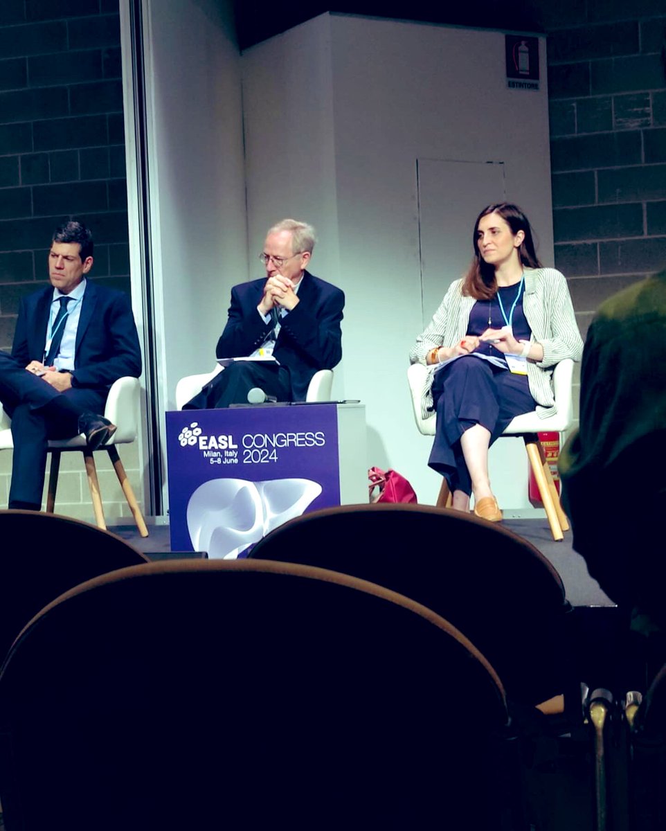 Great #EASLCongress, met old friends, made new friends, started collaborations, and what an emotion to see <a href="/paulacantallops/">Paula Cantallops Vilà</a> and <a href="/SererolsLaura/">Laura Sererols Viñas</a> presenting our work for the first time at EASL! Ciao Italia, ciao EASL and see you 🔜