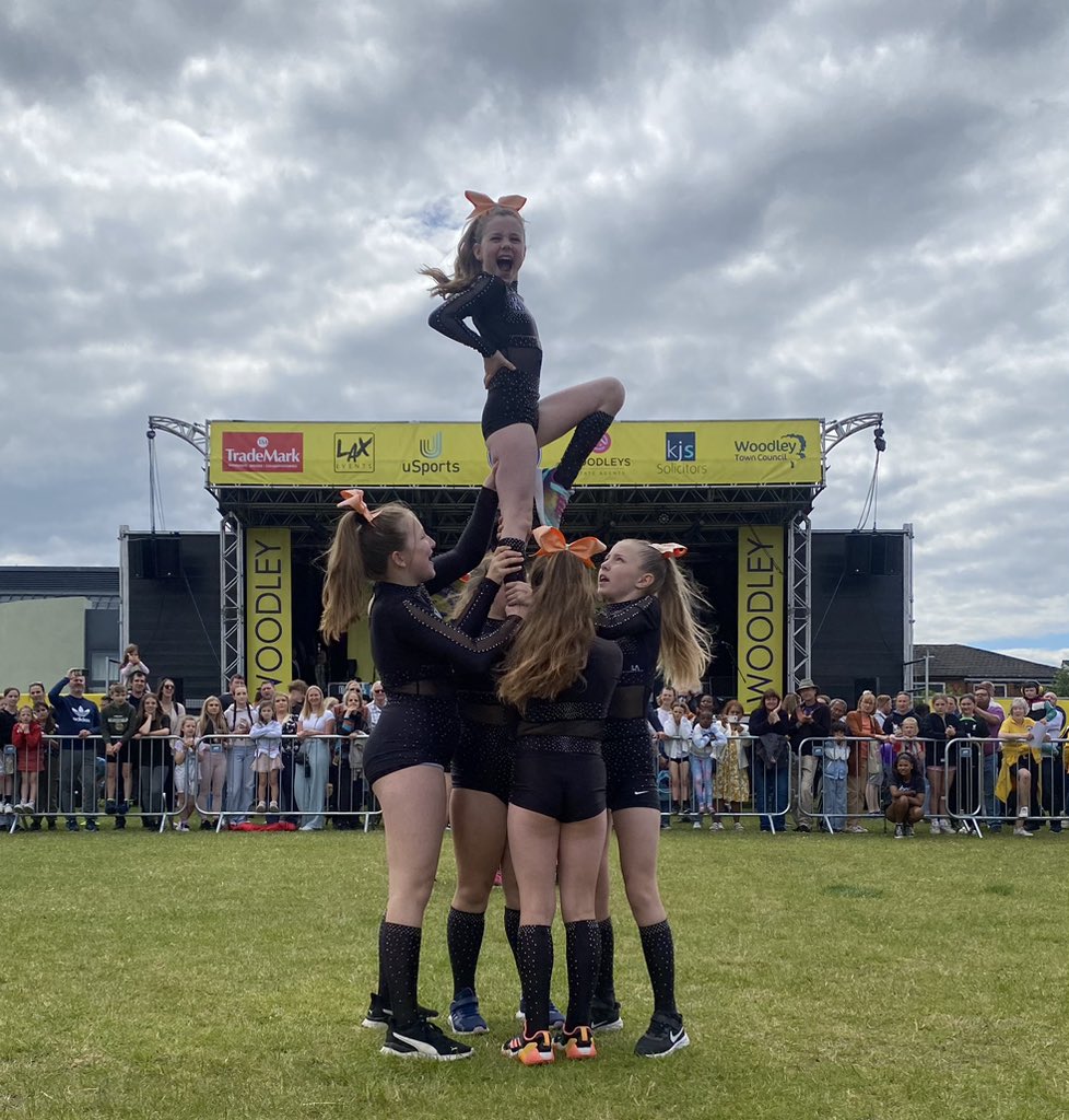 Kick Twist Cheer UK tweet media