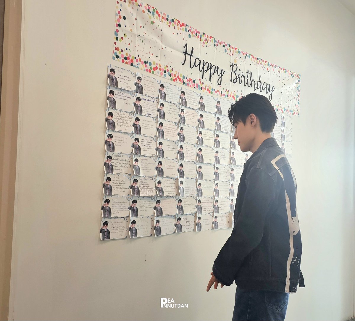 Peannutdanth's tweet photo. เจ้าของวันเกิดมาตรวจงาน🤭
คำอวยพรถึงเจ้าของวันเกิดแล้วน้า💙
May all your wishes come true!🫅
#Nut2MeetYou 
#nnutdan 
#LYKN https://t.co/mnMbCfk3oN