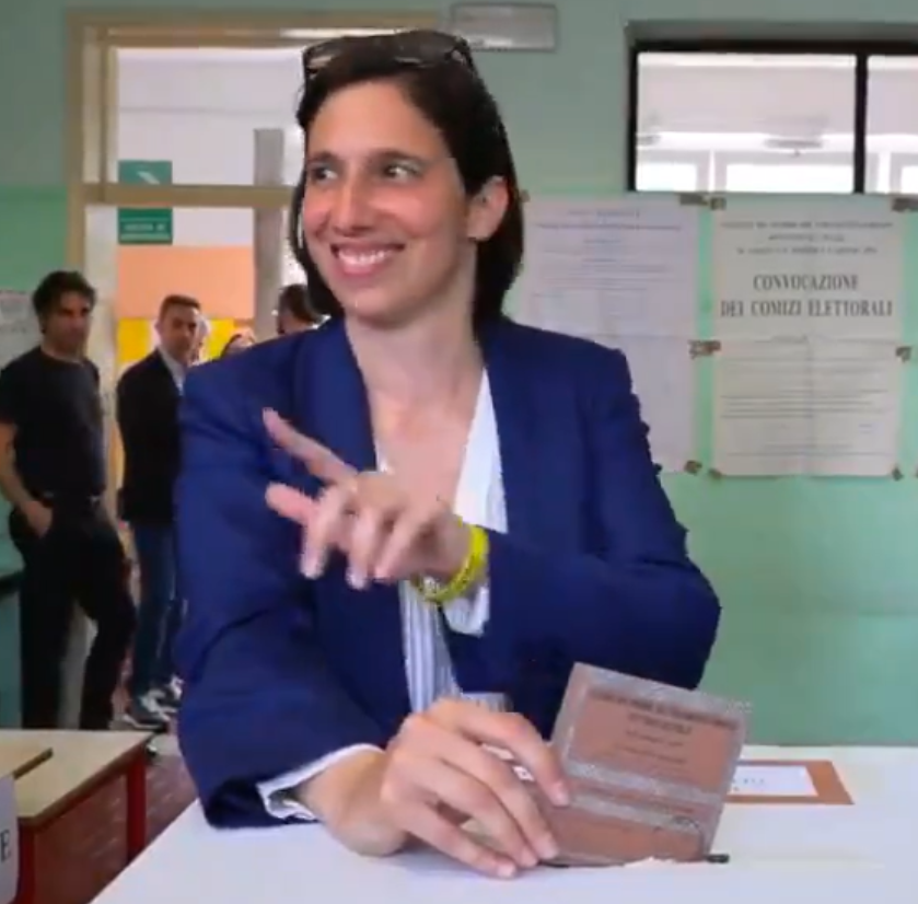 TerreImpervie's tweet photo. Quando esulti perché hai un voto https://t.co/IJVkvMfdHL