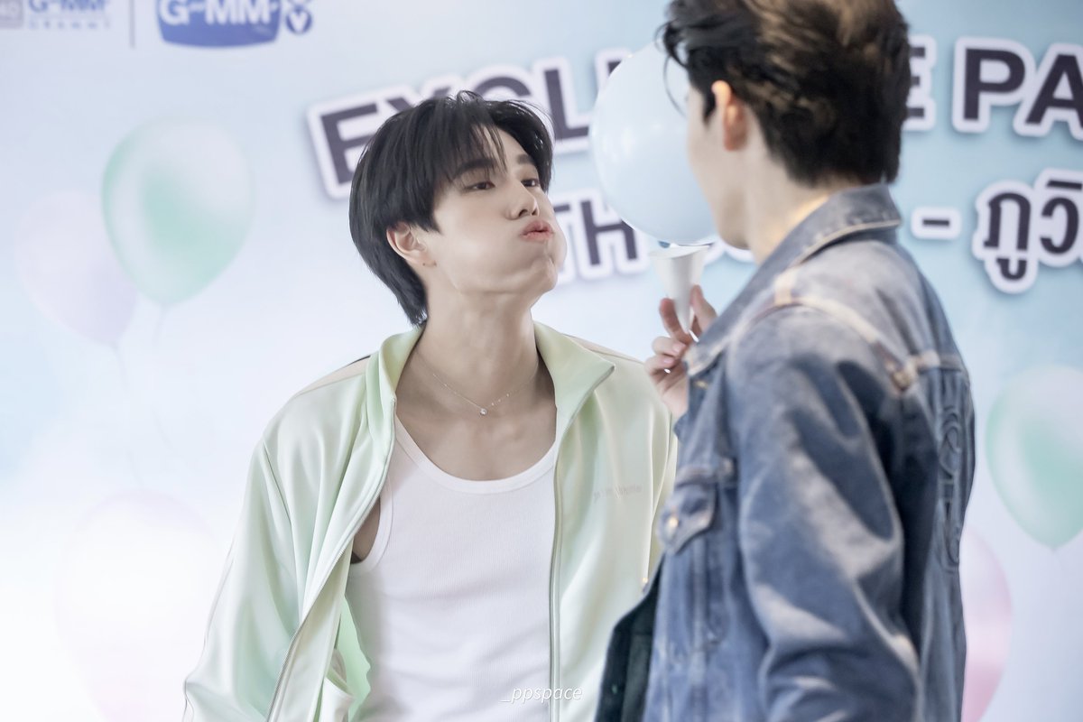 _ppspace's tweet photo. อั้ยอ้วมมมมมมม ‘3’

AIS x PondPhuwin

#AISWithPondPhuwin 
#ปอนด์ภูวินทร์ #ppnaravit @ppnaravit #phuwintang @phuwintang https://t.co/krV8g88ndP