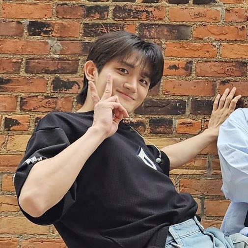 zo1w0n's tweet photo. 사랑해
보구싶다
강아지 🥺🫶 https://t.co/wyOklMW66h